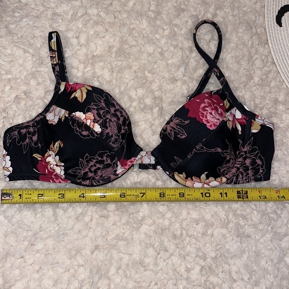 Women’s Newport News Bikini Top - Picture 7 of 8